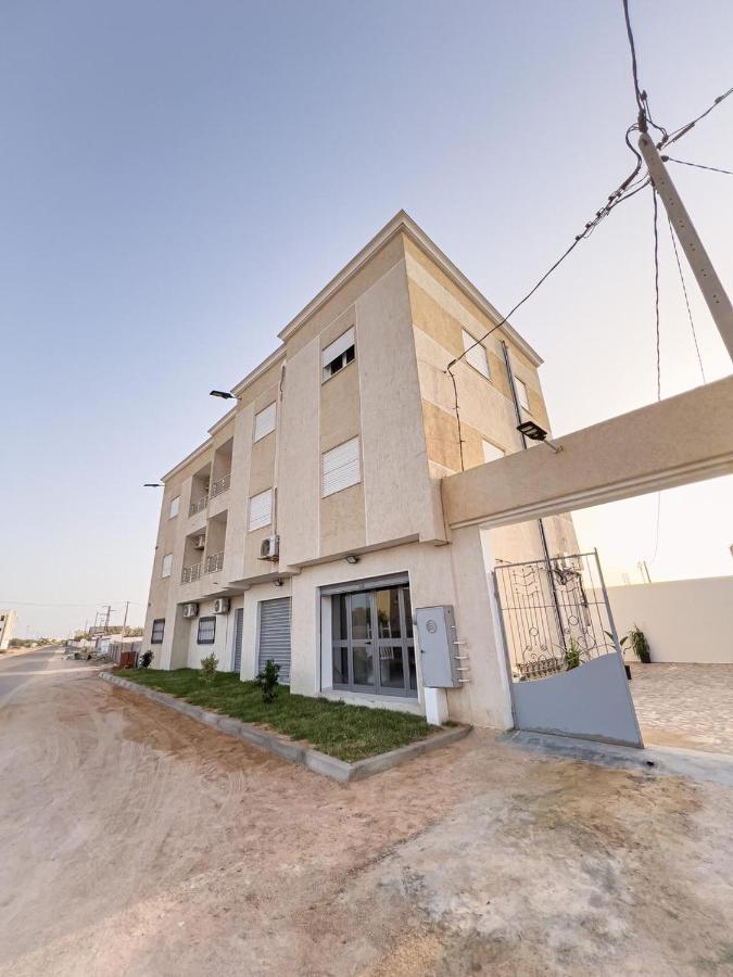 Residance Saji Zarzis Exterior foto